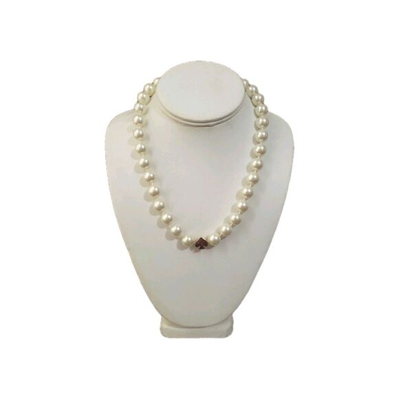 Kate Spade Faux Pearl Necklace Gold Tone Findings 18" + Extender With Bag - Picture 1 of 6